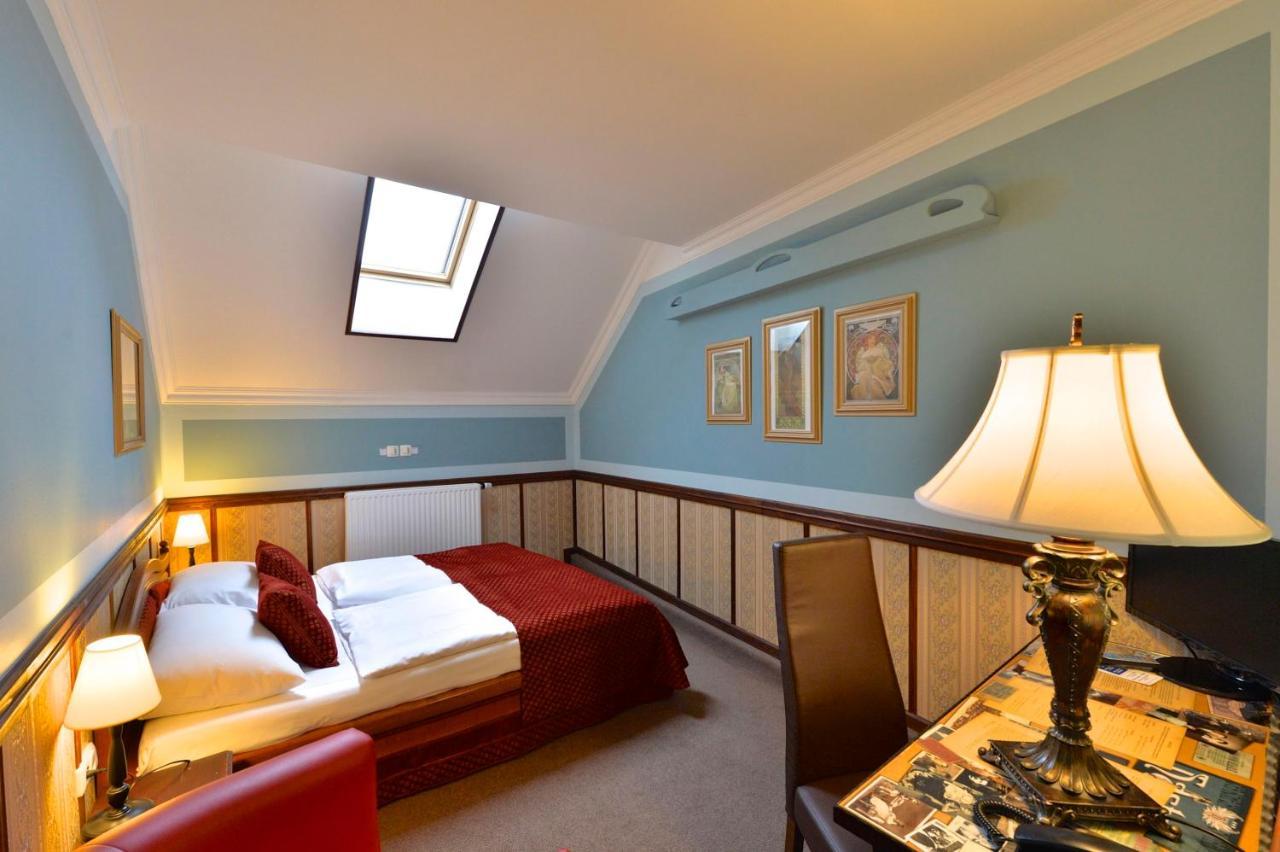 Hastal Old Town 4* Praag